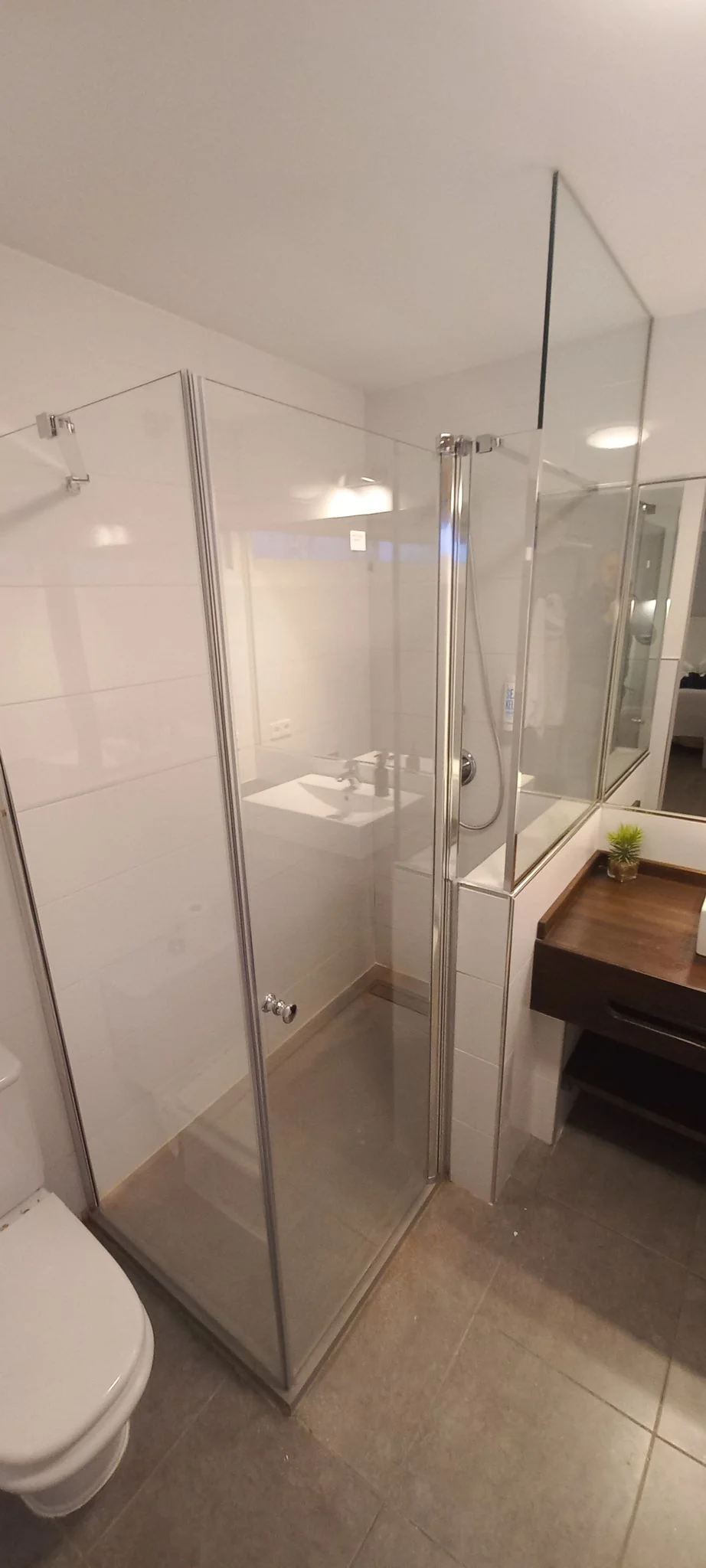 Mamparas de baño, trabajo de Aluvasa en Málaga